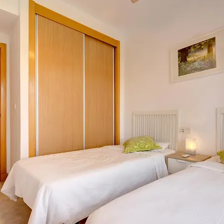 Strandnahes Penthouse Mit Riesiger Dachterrasse, Pool & Meerblick *