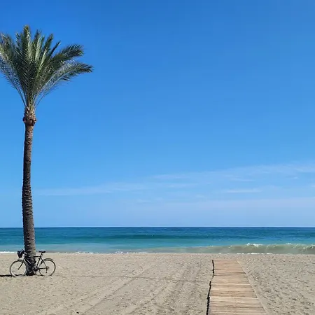 Strandnahes Penthouse Mit Riesiger Dachterrasse, Pool & Meerblick Casares